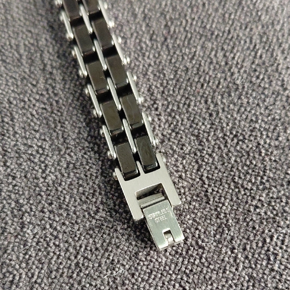 Men's Silver and Black Bracelet - Picture 5 of 6
